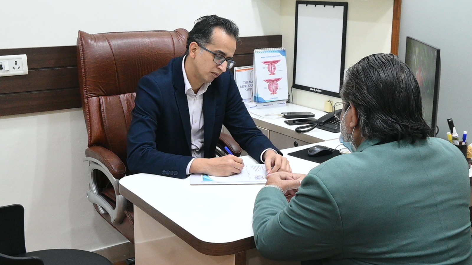 WhatsApp Image 2025-12-17 at 14.44.51 (2)